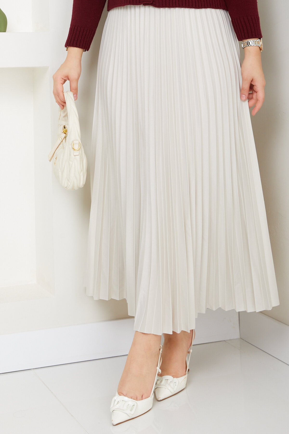 SATEN GÖRÜNÜMLÜ ETEK-KREM